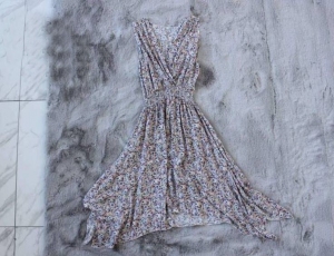 Sukienki damskie bez rękaw (M/L-XL/2XL) TP16607
