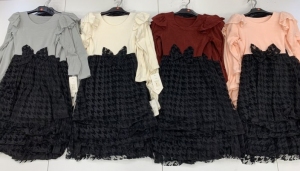 Sukienki dziewczęce długi rękaw (4-14) TP20628