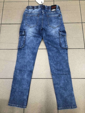 Spodnie jeansowe męskie (29-36) TP10444