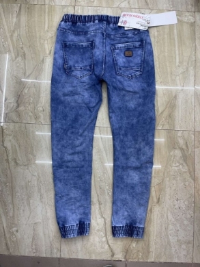 Spodnie jeansowe męskie (30-38) TP2126