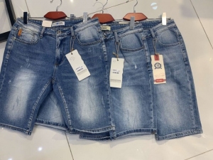 Szorty męskie jeansowe (30-38) TP11376