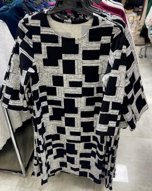 Bluzka damska na krótki rękaw - Polska (54-64) DH13001