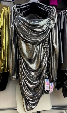 Sukienka damska na długi rękaw - Włochy (Standard) DN19724