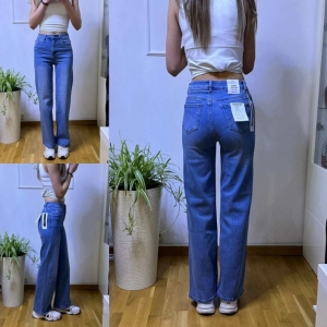 Spodnie jeansowe damskie (34-42) TP2595