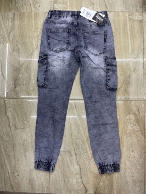 Spodnie jeansowe męskie (30-38) TP2130