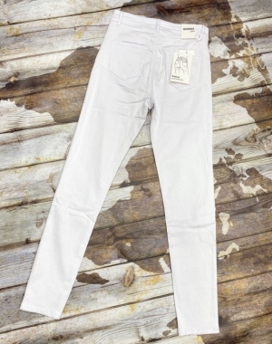Spodnie jeansowe damskie (38-48) TP12083