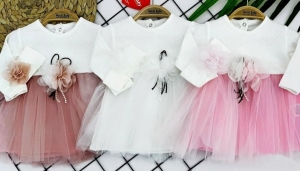 Sukienki niemowlęce na długi rękaw (6-18) TP29415