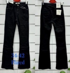 Spodnie jeansowe damskie (34-42) TP2559