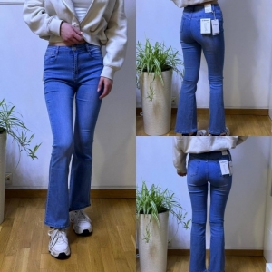 Spodnie jeansowe damskie (34-42) TP2596