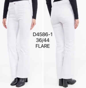 Spodnie jeansowe damskie (36-44) TP2363