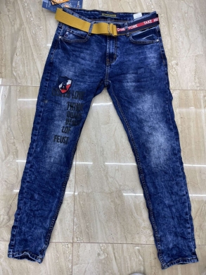 Spodnie jeansowe męskie (30-38) TP10447