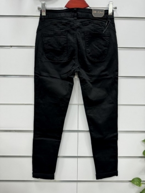 Spodnie jeansowe damskie (38-46) TP2511
