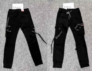 Spodnie jeansowe męskie (30-38) TP2040